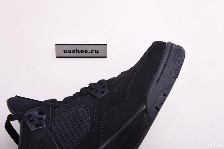 4 (2020)  Black Cat Jordan Retro CU1110-010 0315